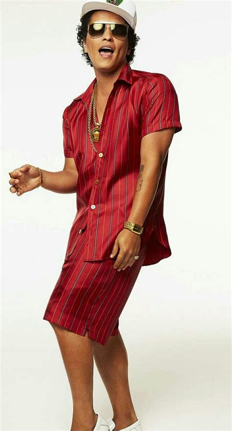 Bruno mars outfit